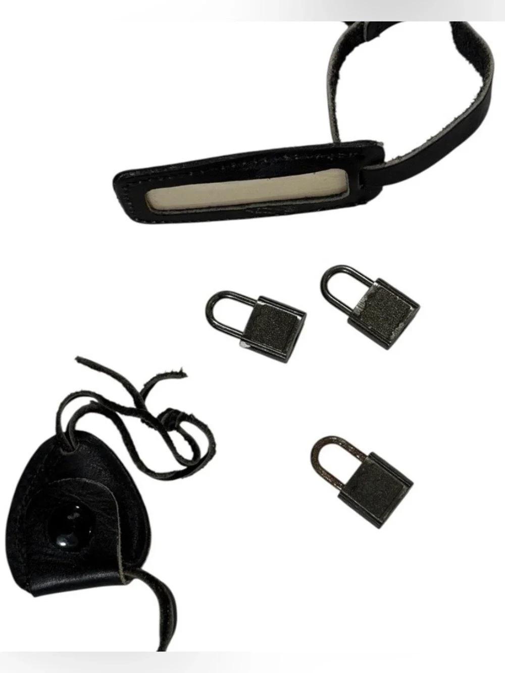 TUMI Luggage Tag + Lock Set Travel Accessories Black Leather Keys